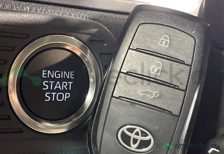 Toyota Land Cruiser 250 Gold
