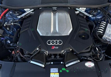 Audi RS6 Blue