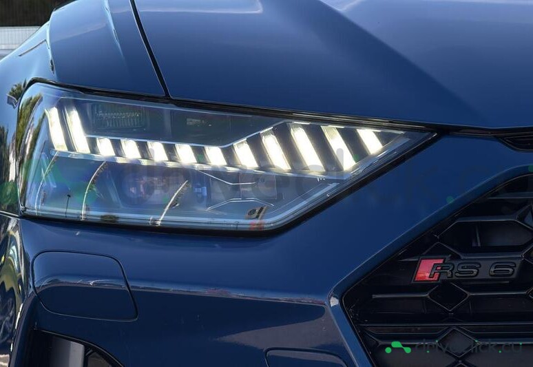 Audi RS6 Blue