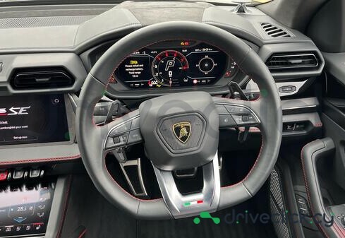 Lamborghini Urus Grey