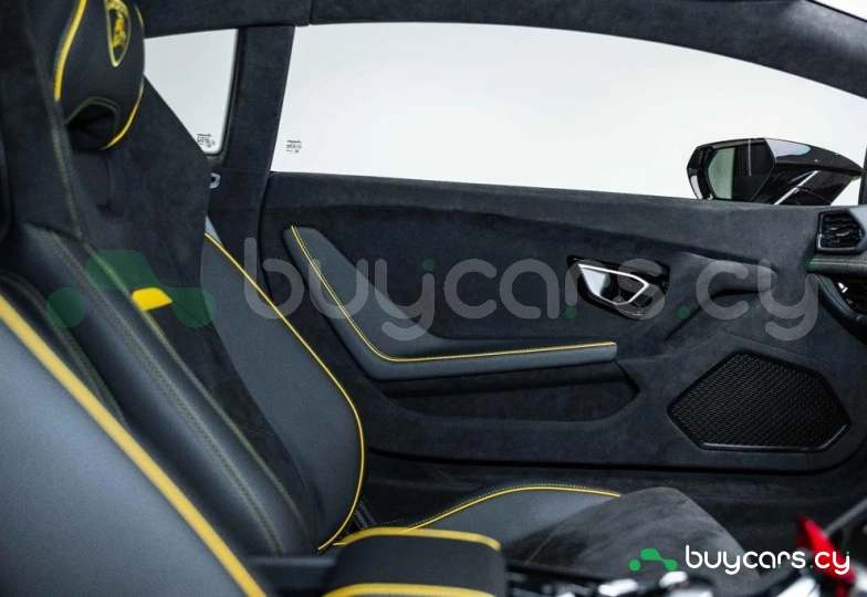 Lamborghini Huracan Зеленый