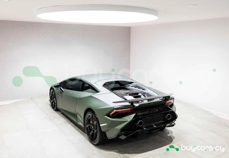 Lamborghini Huracan Зеленый