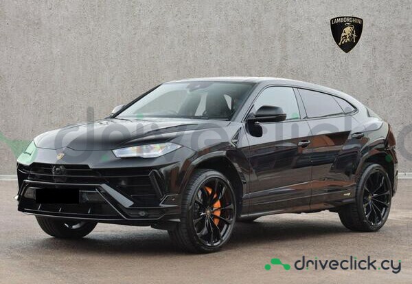 Lamborghini Urus Black