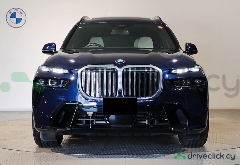 BMW X7 Blue