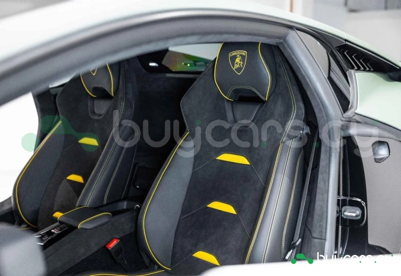 Lamborghini Huracan Зеленый