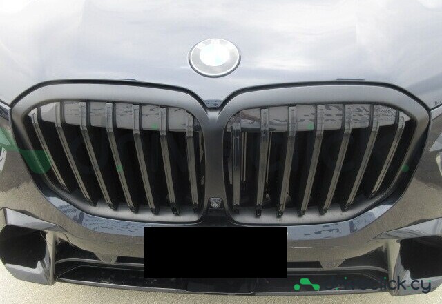BMW X7 Black