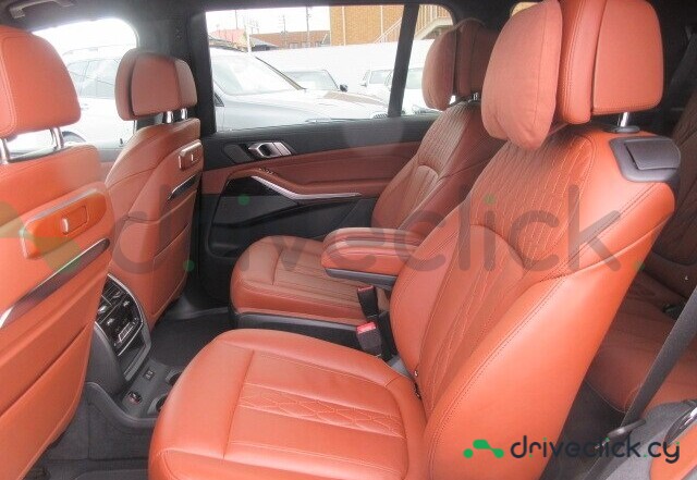 BMW X7 Black