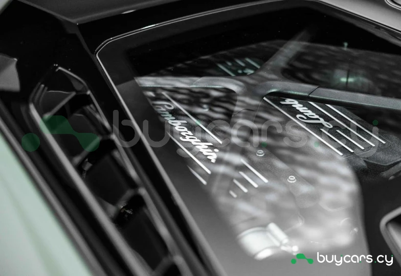 Lamborghini Huracan Зеленый