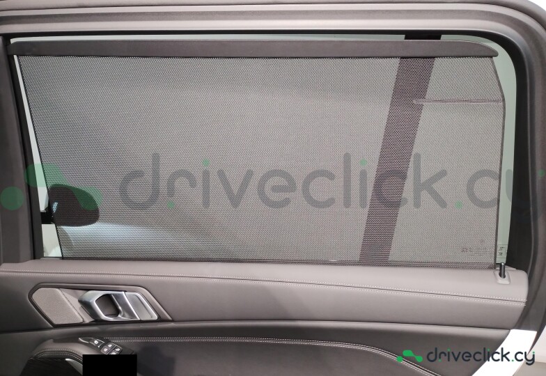 BMW X7 White