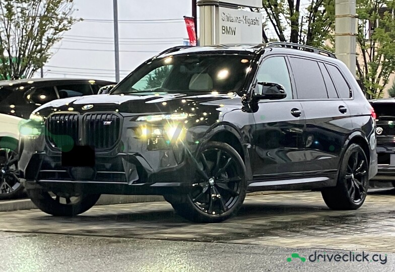 BMW X7 Black