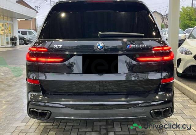 BMW X7 Black