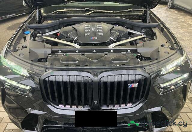 BMW X7 Black