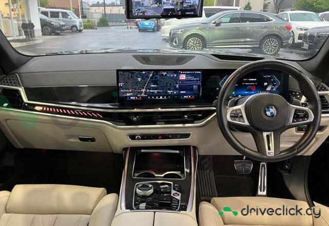 BMW X7 Black