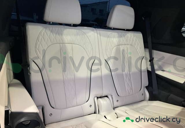 BMW X7 Black