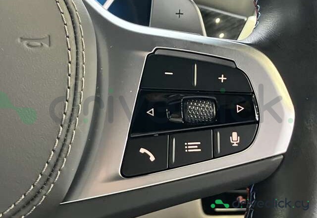 BMW X7 Black