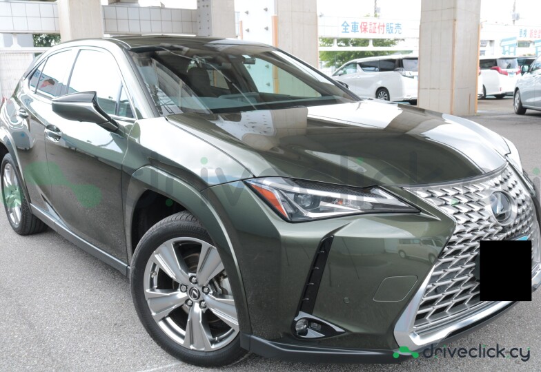 Lexus UX Green
