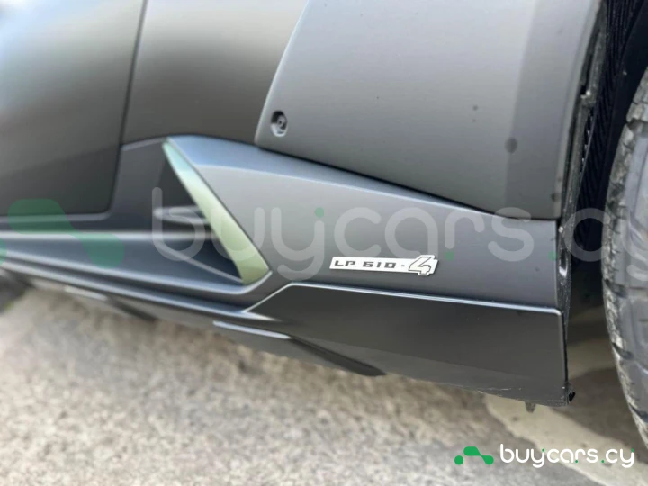 Lamborghini Huracan Черный