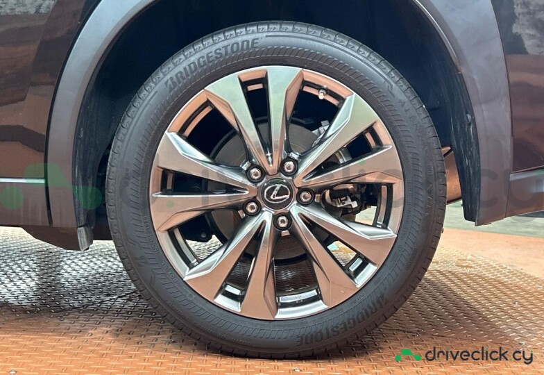 Lexus UX Black
