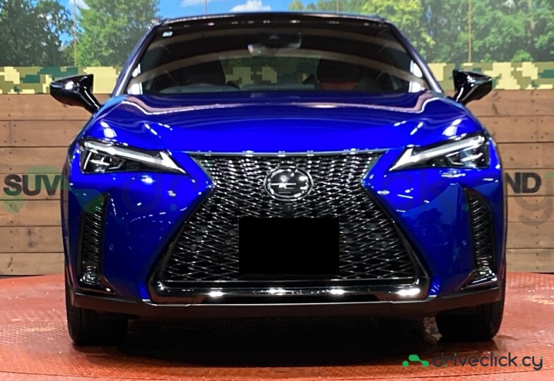 Lexus UX Black