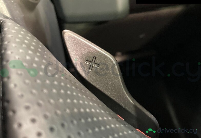 Lexus UX Black