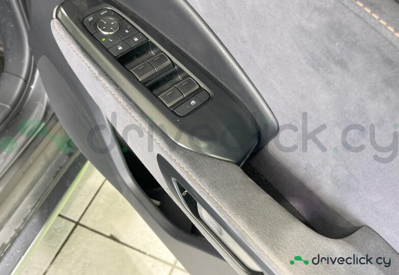 Lexus LBX Grey