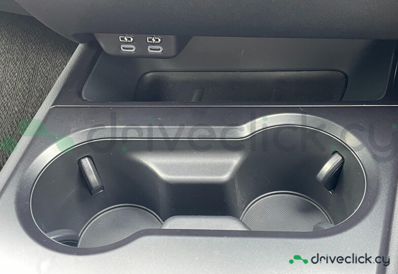 Lexus UX Black