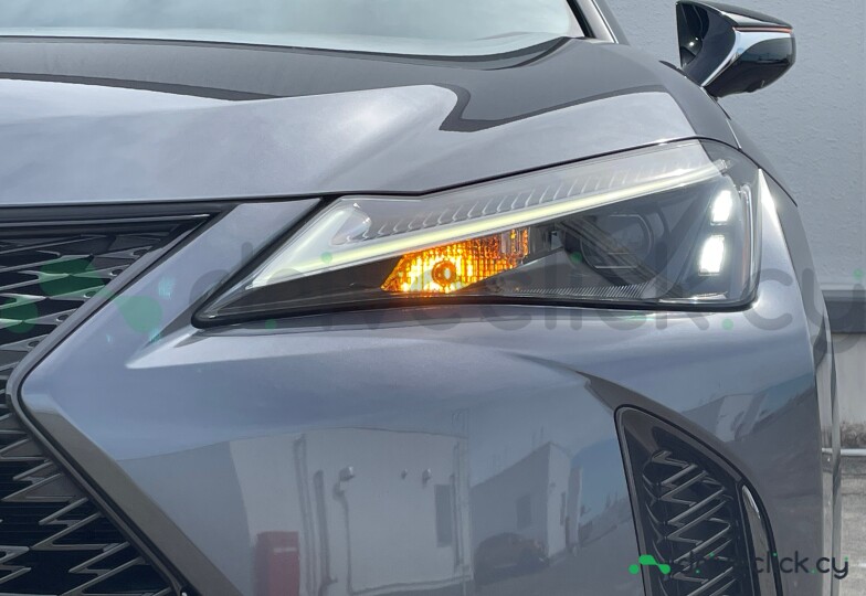 Lexus UX Black