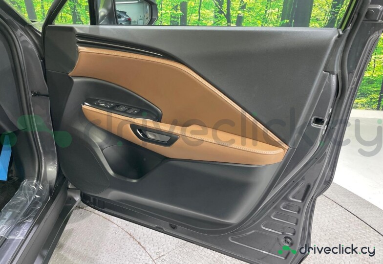Lexus LBX Grey