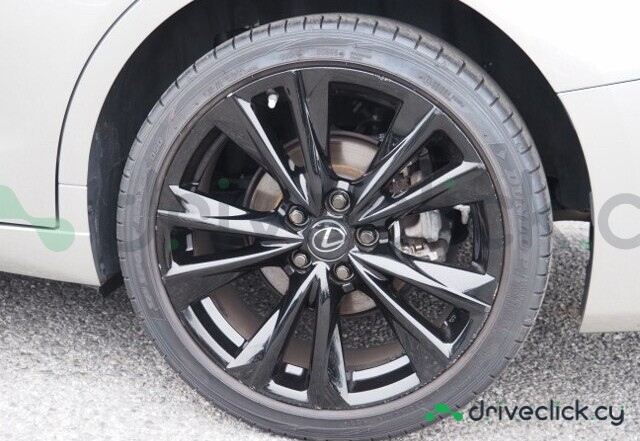 Lexus ES Grey