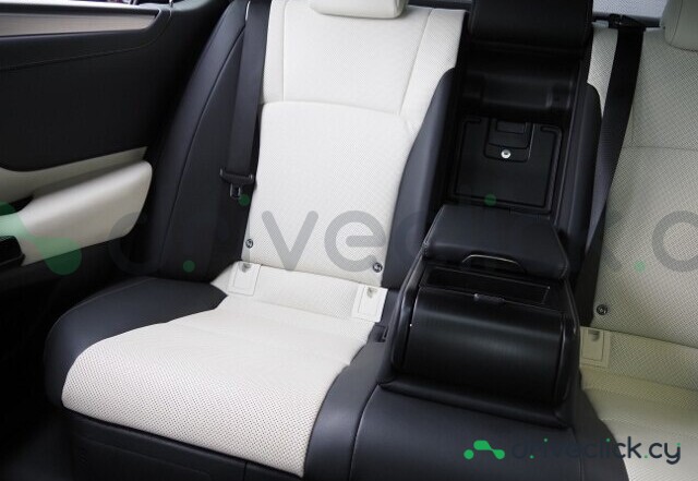 Lexus ES Grey