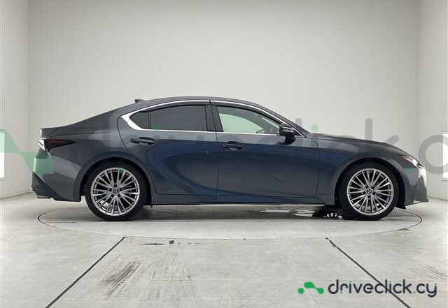 Lexus IS Grey