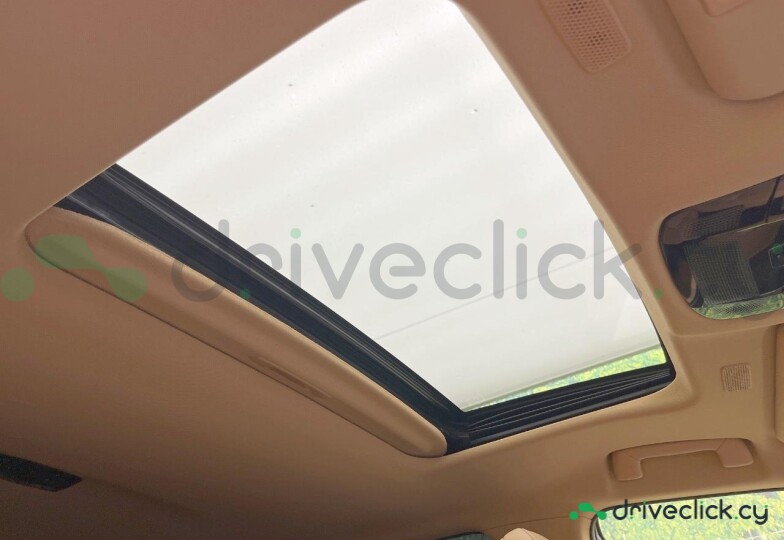 Lexus NX White