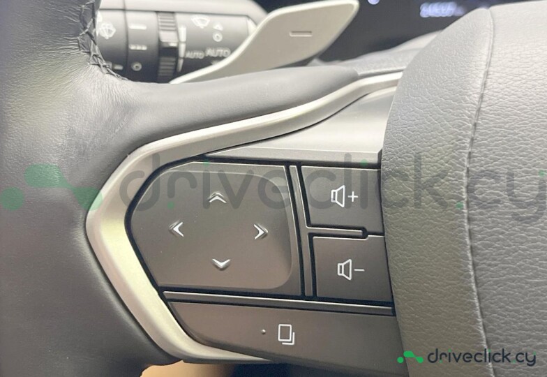 Lexus NX White