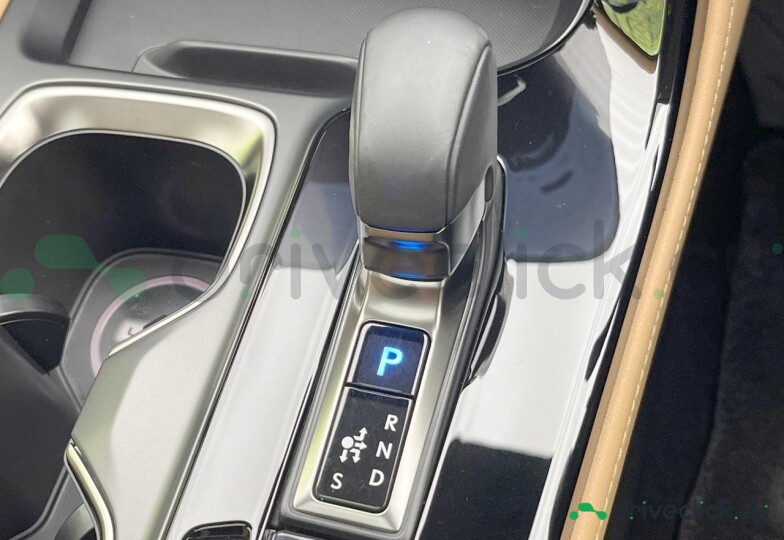 Lexus NX White