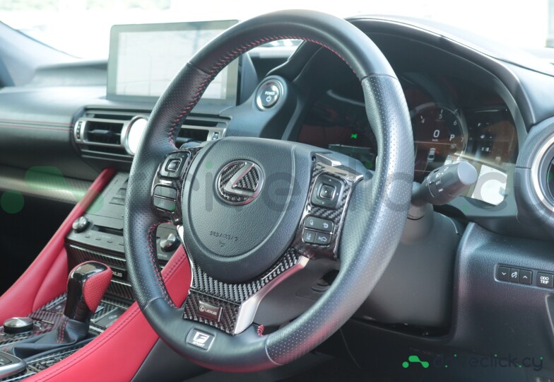 Lexus RC White