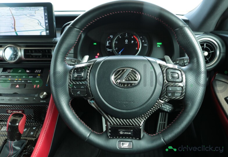 Lexus RC White
