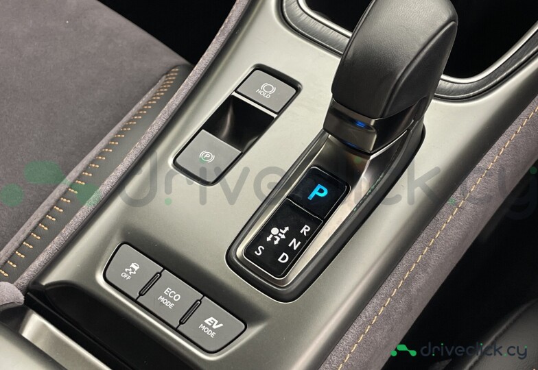 Lexus LBX Grey