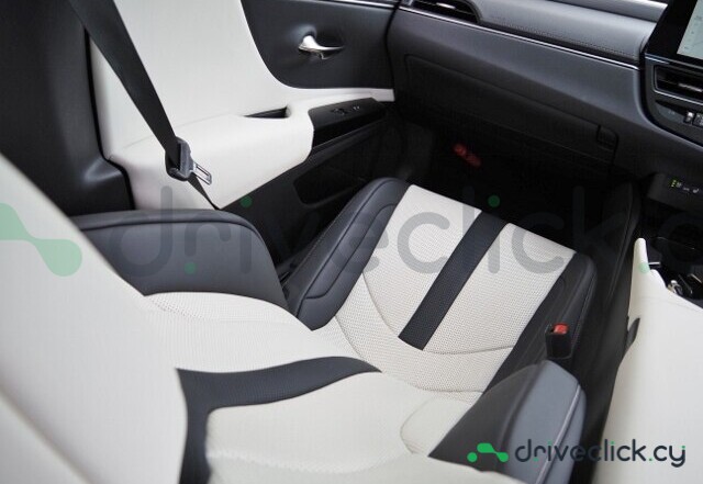 Lexus ES Grey