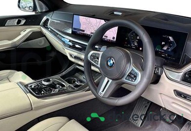 BMW X7 Blue