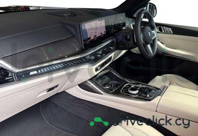 BMW X7 Blue