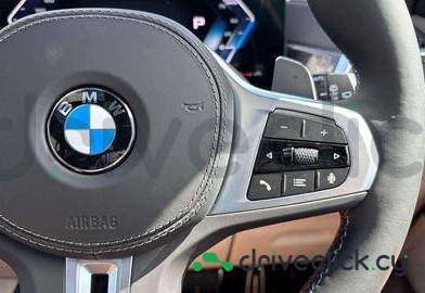 BMW X7 Blue