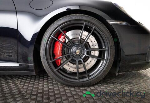 Porsche 911 Black