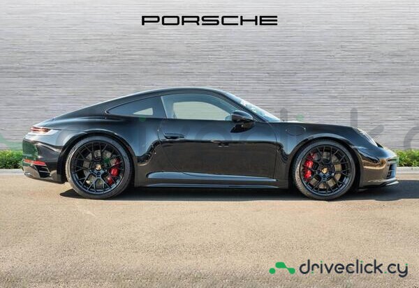 Porsche 911 Black
