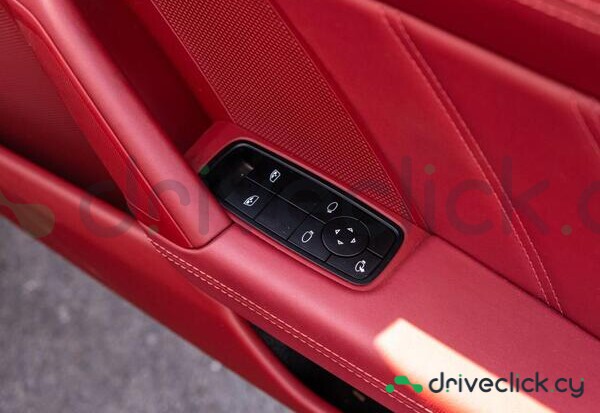 Porsche 911 Black