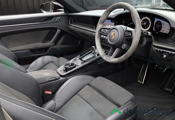 Porsche 911 Pink