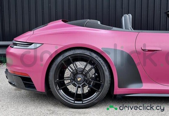 Porsche 911 Pink