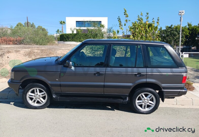 Land Rover Range Rover Серый