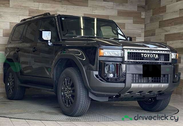 Toyota Land Cruiser 250 Черный