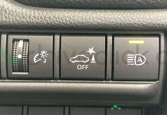 Toyota Land Cruiser 250 Черный