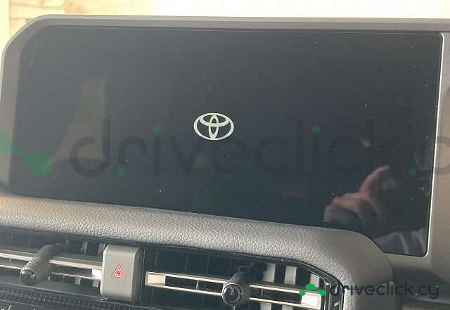 Toyota Land Cruiser 250 Черный